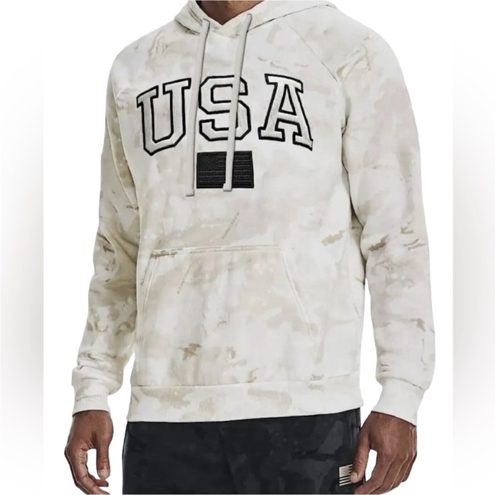 UNDER ARMOUR Men’s sz Medium PROJECT ROCK USA FLAG VETERANS DAY CAMO HOODIE